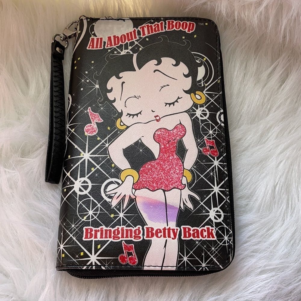 Betty Boop by SASHA handbags Wallet /Wristlet